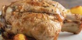 Stinco accompagnato da salsa bistrot