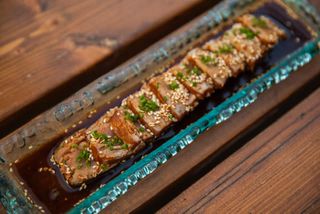 Tuna tataki, sweet & spicy soy sauce