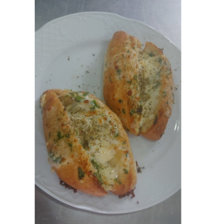 Pan de ajo con mozzarella 
