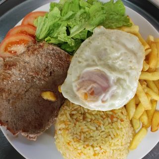 Prego no Prato Alcatara 