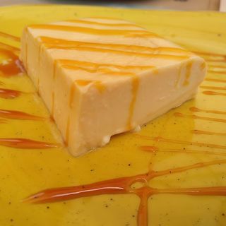 Flan De Queso