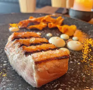 Filete De Salmón A La Brasa