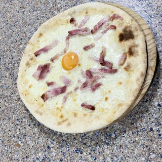 Pizza Carbonara (Blanca) 