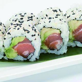 71. Shake avocado maki 8 pezzi