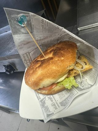 Hamburguesa De Carne De Pollo Picada