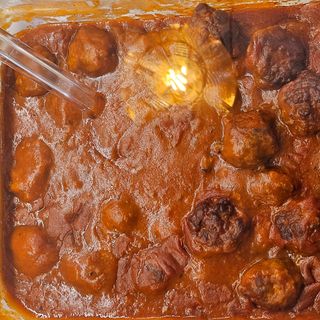 Albóndigas en tomate casera