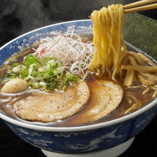 50.酱油拉面(RAMEN DE SOJA)