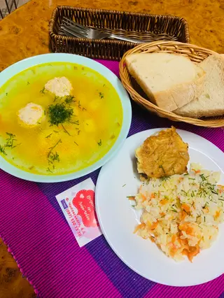Zupa z klopsikami