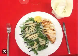 "Tagliata" de pollo