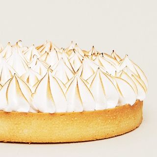 Tarta pequeña Limón, menta y merengue