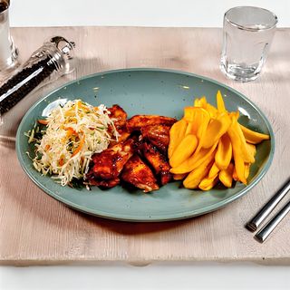 Meniu cu aripioare BBQ