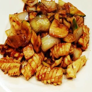 Calamares Con Salsa De Ostras