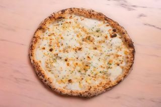 Pizza Muitos Queijos