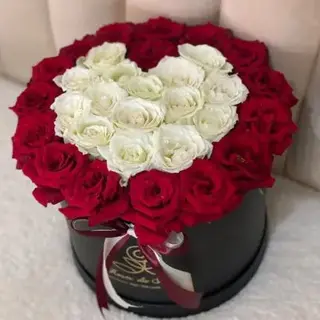 35 Roses Premium