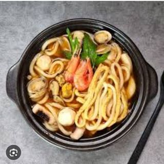 18. Рамен с морски дарове (600г)