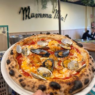Pizza Gourmet Di Mare