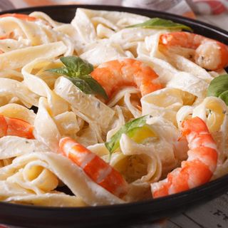 Фетучини с креветками (300гр.)