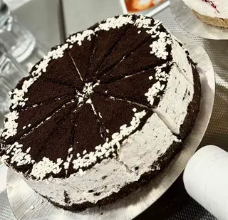 Kinder Bueno Torta