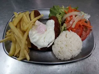 1 Alheira de Mirandela com ovo