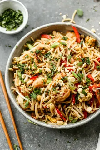 60. Pad Thai