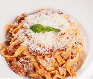 Паста с пиле (400гр)