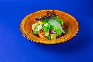 Салат Цезар з лососем (200г)