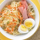 Salade De Choux Aux Œufs + Pain