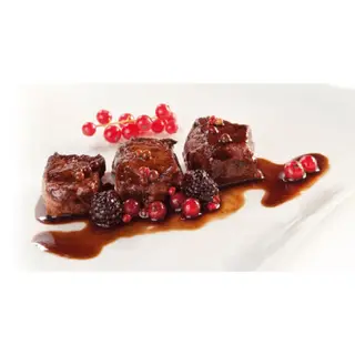 Medallones De Solomillo Iberico Con Frutos Rojos