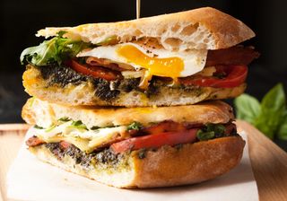 Rozmarin breakfast sandwich