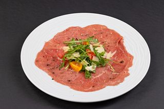 Карпачо от телешко бон филе