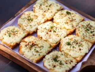Pão de Alho com Queijo