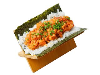 Хендрол з спайсі тунцем (70g)