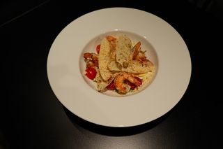 Салат цезар з креветками (210г)