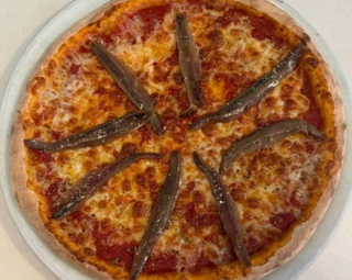 Pizza Clásica Napolitana