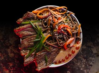 Соба з телятиною (390г)