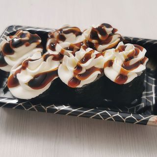 134a hossomaki  sake  philadelphia