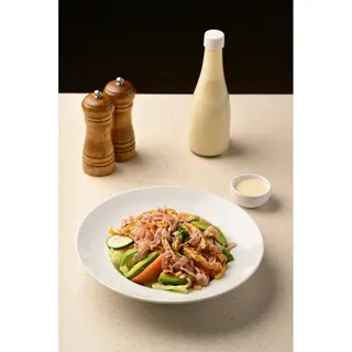 Chicken, Bacon & Avocado Salad