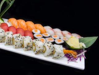 814. Sushi misto grande