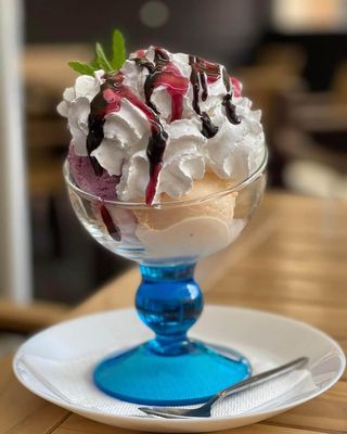 Inghetata (3 cupe) 200 gr.