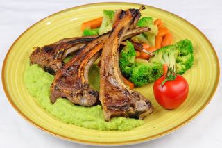 Агнешки котлети 