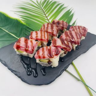 87. Tempura Maki De Aguacate Amb Queso I Atún Flameado (8 Uds.)