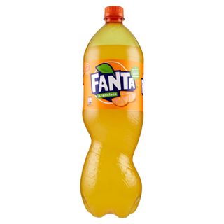 Fanta in bottiglia grande