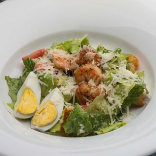 Салат Цезар 2.0 з Тигровими креветками (250г)