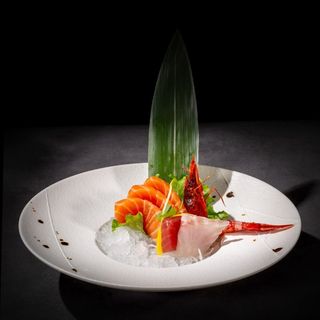 242. Sashimi misto 6 pezzi