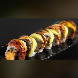 Unagui rainbow roll