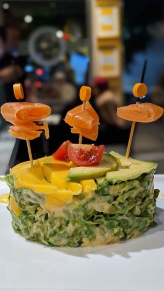 Saumon Fumé &  Mangue Et Leur Avocat