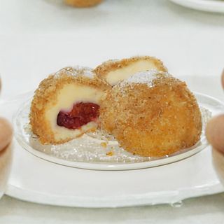 Knedle sa šljivama 5 komada