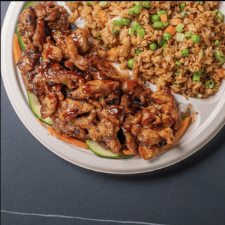 Chicken Teriyaki con arroz frito
