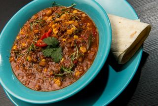 Чилі Кон Карне (300г)