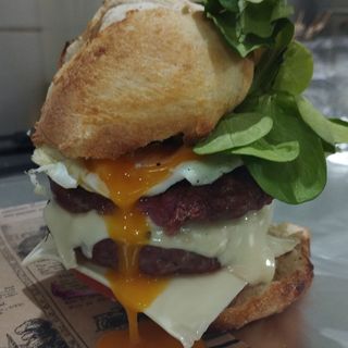 Burger Completa (XL)